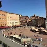 Apartment Fonte Gaia Siena