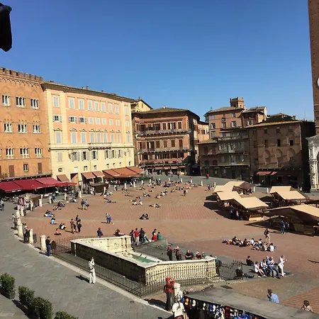 Lägenhet Fonte Gaia Siena
